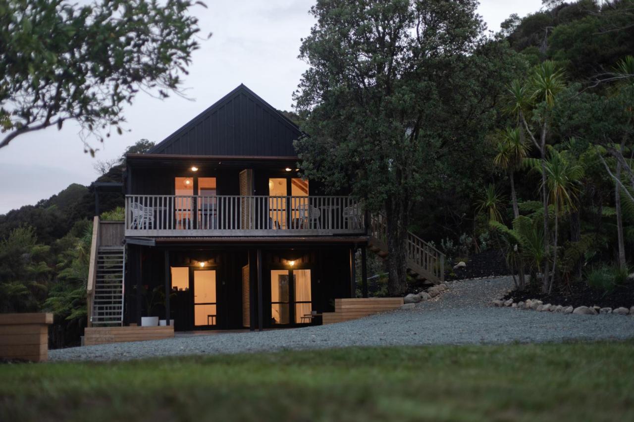 Tui & Nikau Cabins Mangawhai Exterior foto